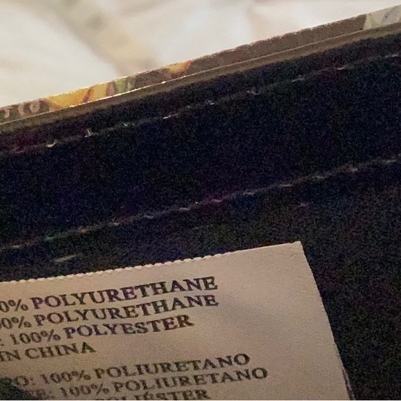 BETSEY JOHNSON, NWT, FLORAL CARD CASE/WALLET - Picture 15 of 15